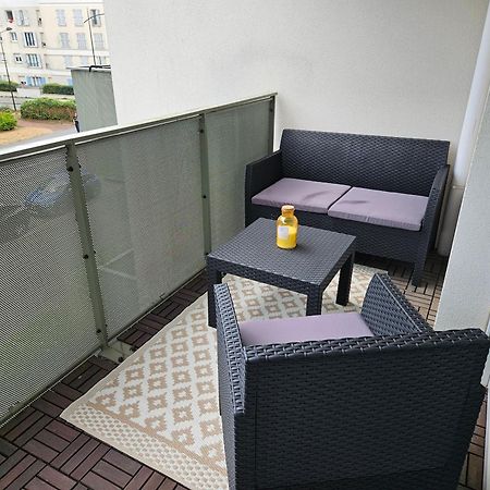 Lovely Flat Meaux Extérieur photo